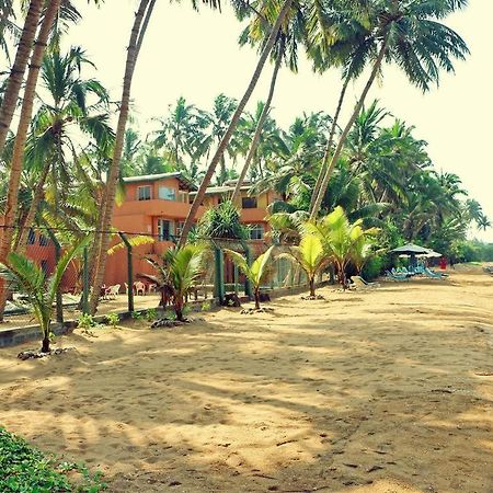 Oyo 246 Roy Villa Beach Hotel Kalutara Eksteriør bilde