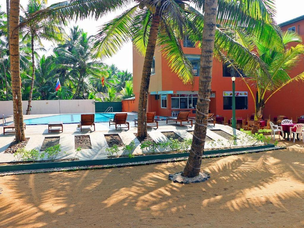 Oyo 246 Roy Villa Beach Hotel Kalutara Eksteriør bilde