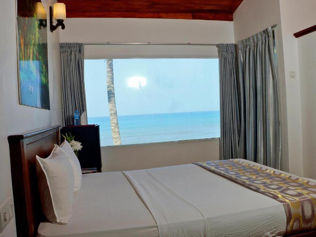 Oyo 246 Roy Villa Beach Hotel Kalutara Eksteriør bilde